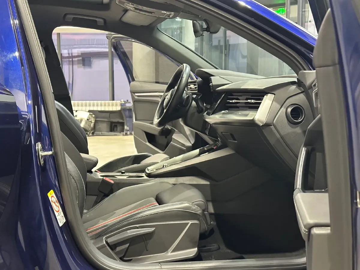 2022 Audi A3 1.4T 150HP L4 7DCT,autocango,china used car exporter,china ev exporter,chinese used car exporter,chinese used ev exporter