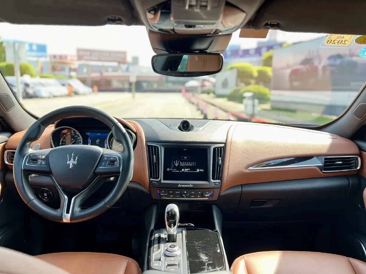 2018 Jaguar XJ 3.0T 340HP V6 8AT,autocango,china used car exporter,china ev exporter,chinese used car exporter,chinese used ev exporter