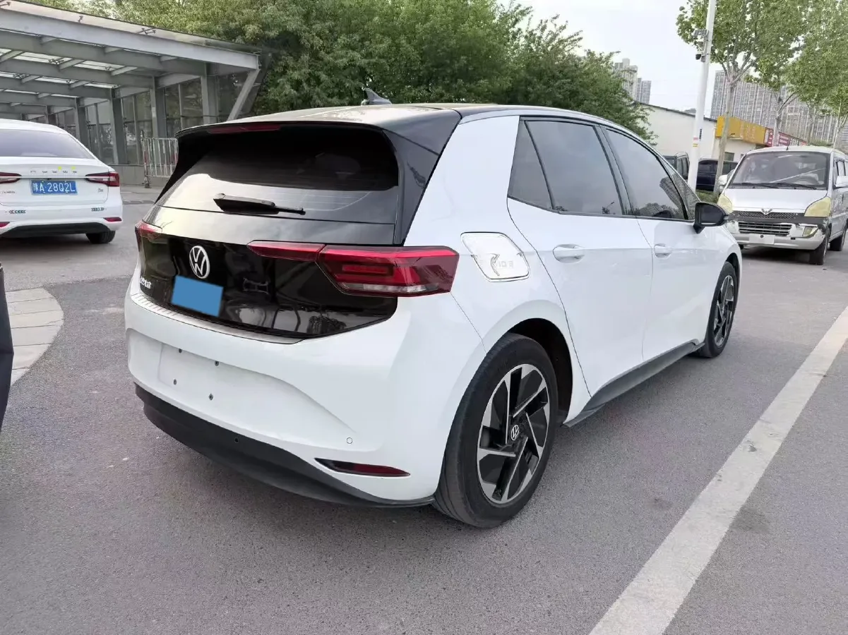 2024 Volkswagen ID.3 BEV 52.8KWH,autocango,china used car exporter,china ev exporter,chinese used car exporter,chinese used ev exporter