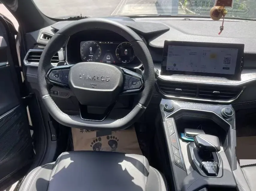 2020 LYNK&CO 06 1.5T 177HP L3 7DCT,autocango,china used car exporter,china ev exporter,chinese used car exporter,chinese used ev exporter