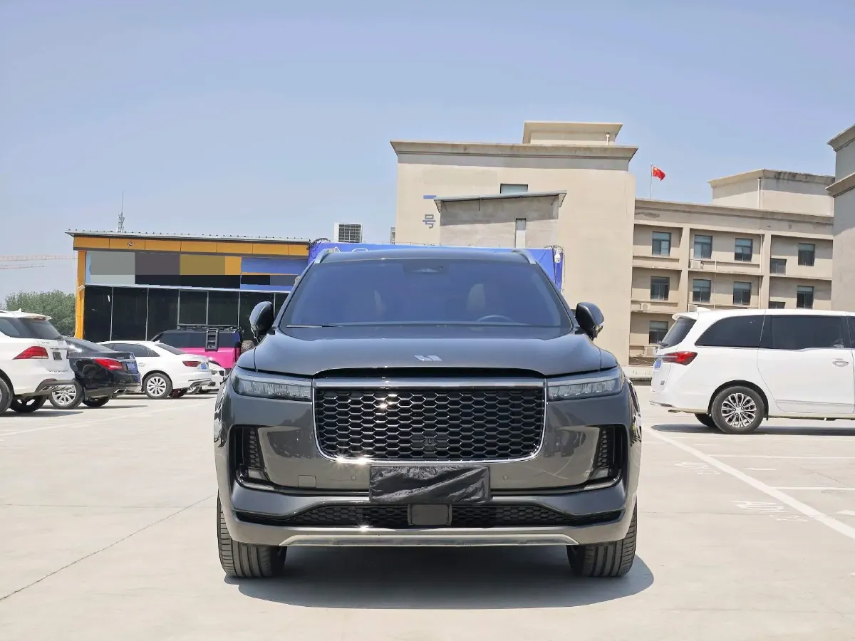 2021 Li ONE Range Extended 131HP REEV 40.5KWH,autocango,china used car exporter,china ev exporter,chinese used car exporter,chinese used ev exporter