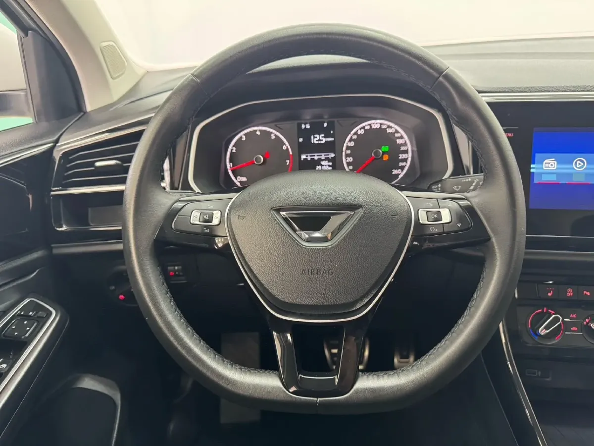 2021 Jetta VS5 1.4T 150HP L4 6AT,autocango,china used car exporter,china ev exporter,chinese used car exporter,chinese used ev exporter