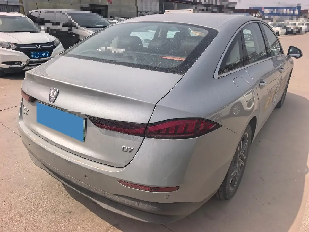2023 Roewe D7 1.5L 112HP L4 1DHT PHEV 21.4KWH,autocango,china used car exporter,china ev exporter,chinese used car exporter,chinese used ev exporter