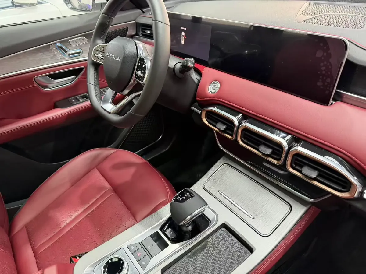 2025 Jetour X70 Plus 1.5T 156HP L4 6DCT,autocango,china used car exporter,china ev exporter,chinese used car exporter,chinese used ev exporter