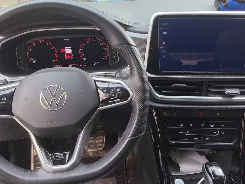 2023 Volkswagen T-Roc 1.5T 160HP L4 7DCT,autocango,china used car exporter,china ev exporter,chinese used car exporter,chinese used ev exporter