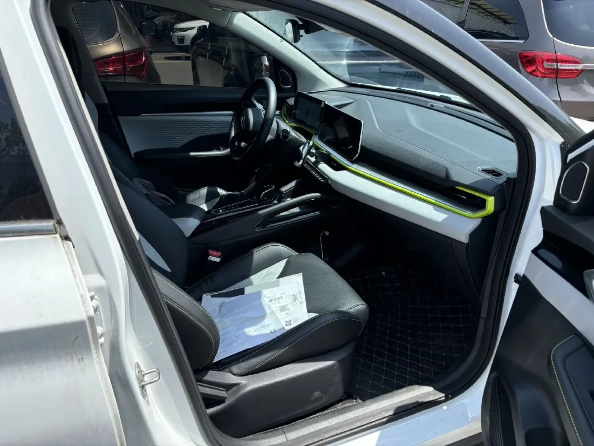 2022 Geely Coolray 1.5T 181HP L4 7DCT,autocango,china used car exporter,china ev exporter,chinese used car exporter,chinese used ev exporter