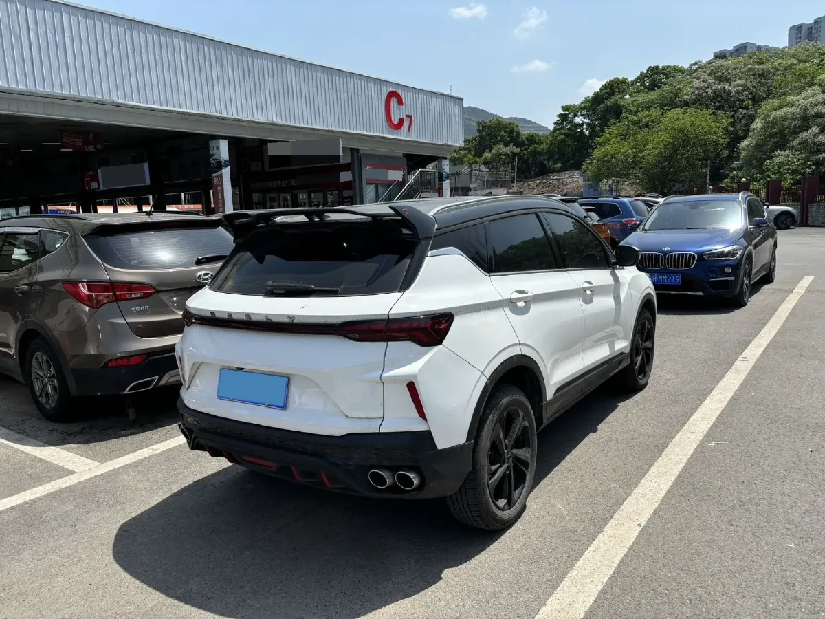 2022 Geely Coolray 1.5T 181HP L4 7DCT,autocango,china used car exporter,china ev exporter,chinese used car exporter,chinese used ev exporter