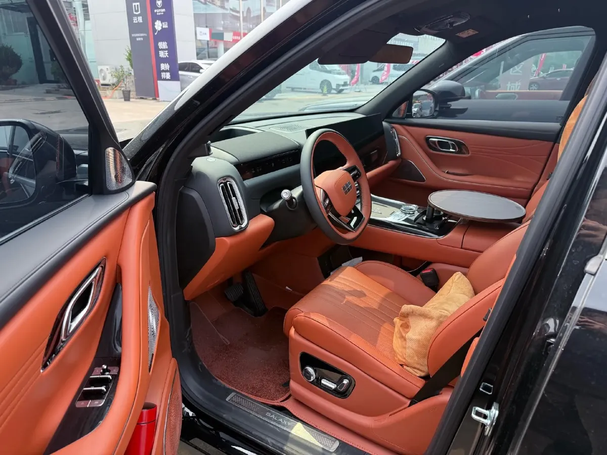 2025 Geely Galaxy M9 1.5T 163HP L4 3DHT PHEV,autocango,china used car exporter,china ev exporter,chinese used car exporter,chinese used ev exporter