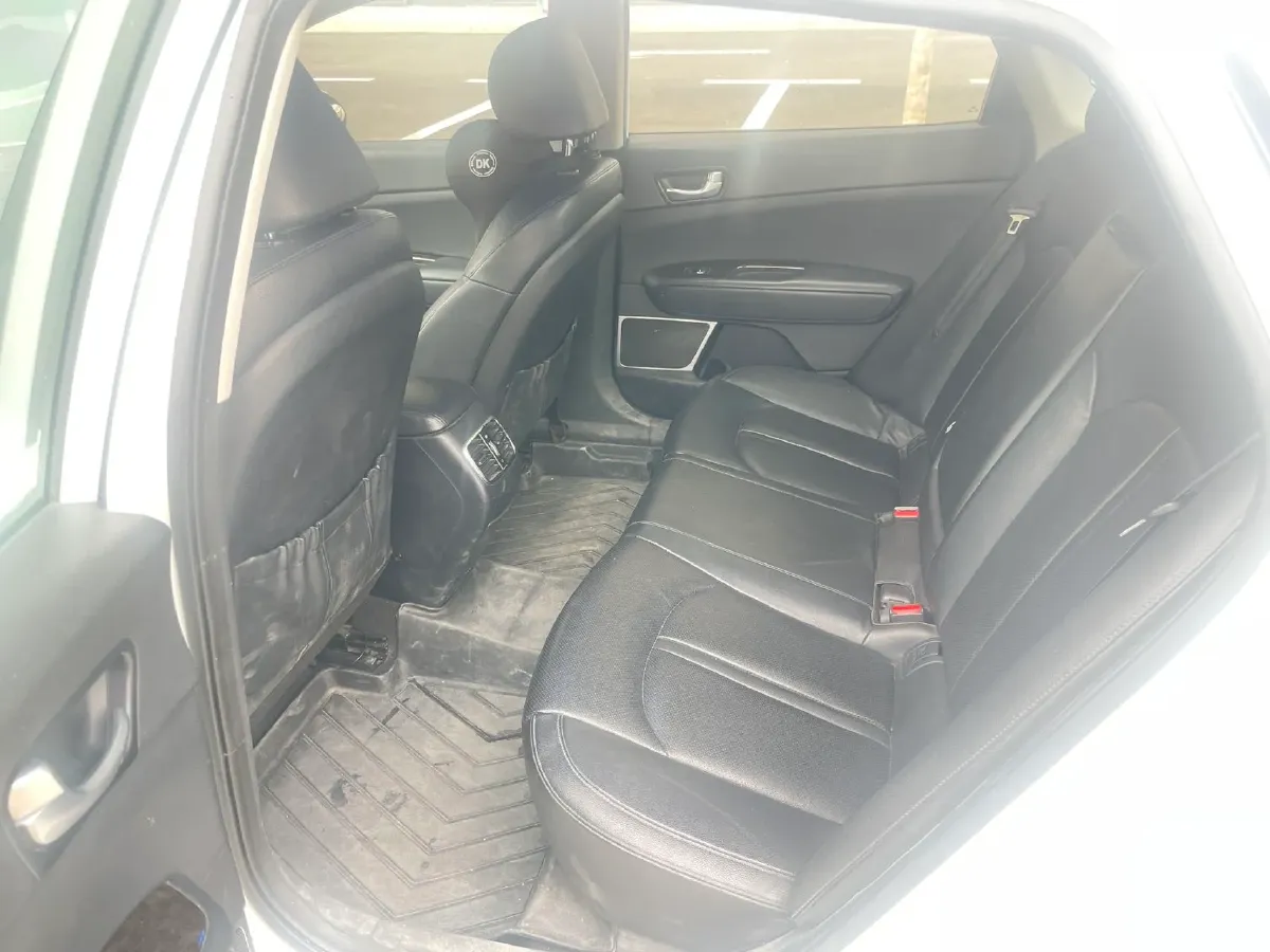 2017 Kia K5 2.0L 161HP L4 6AT,autocango,china used car exporter,china ev exporter,chinese used car exporter,chinese used ev exporter