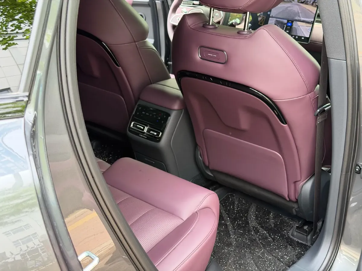 2025 Voyah FREE REEV 129HP REEV,autocango,china used car exporter,china ev exporter,chinese used car exporter,chinese used ev exporter