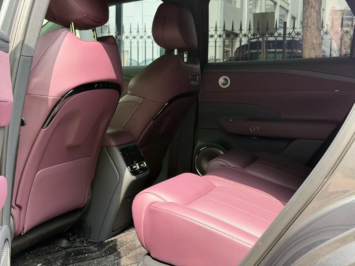 2025 Voyah FREE REEV 129HP REEV,autocango,china used car exporter,china ev exporter,chinese used car exporter,chinese used ev exporter