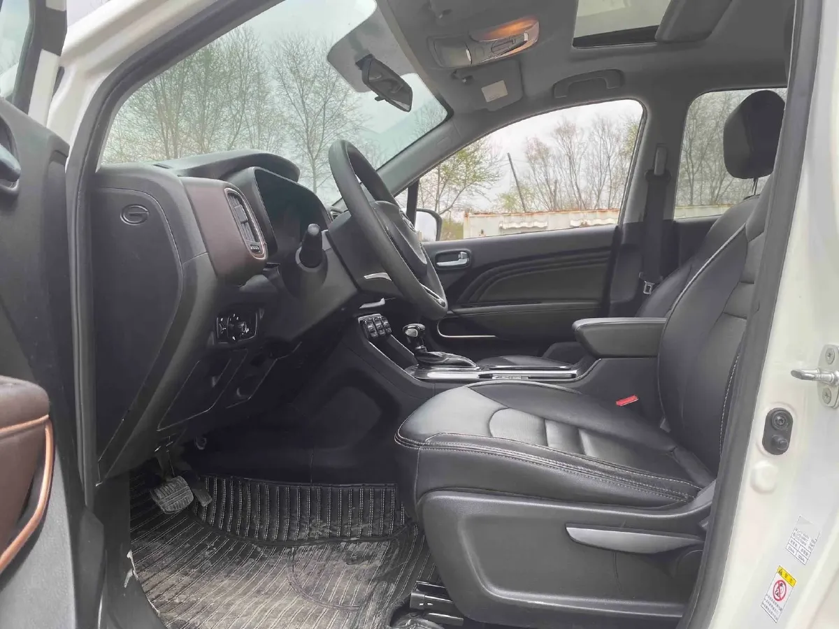 2017 GAC Trumpchi GS3 1.3T 137HP L4 6AT,autocango,china used car exporter,china ev exporter,chinese used car exporter,chinese used ev exporter