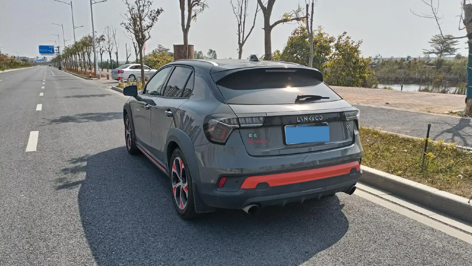 2018 Toyota C-HR 2.0L 171HP L4 CVT,autocango,china used car exporter,china ev exporter,chinese used car exporter,chinese used ev exporter