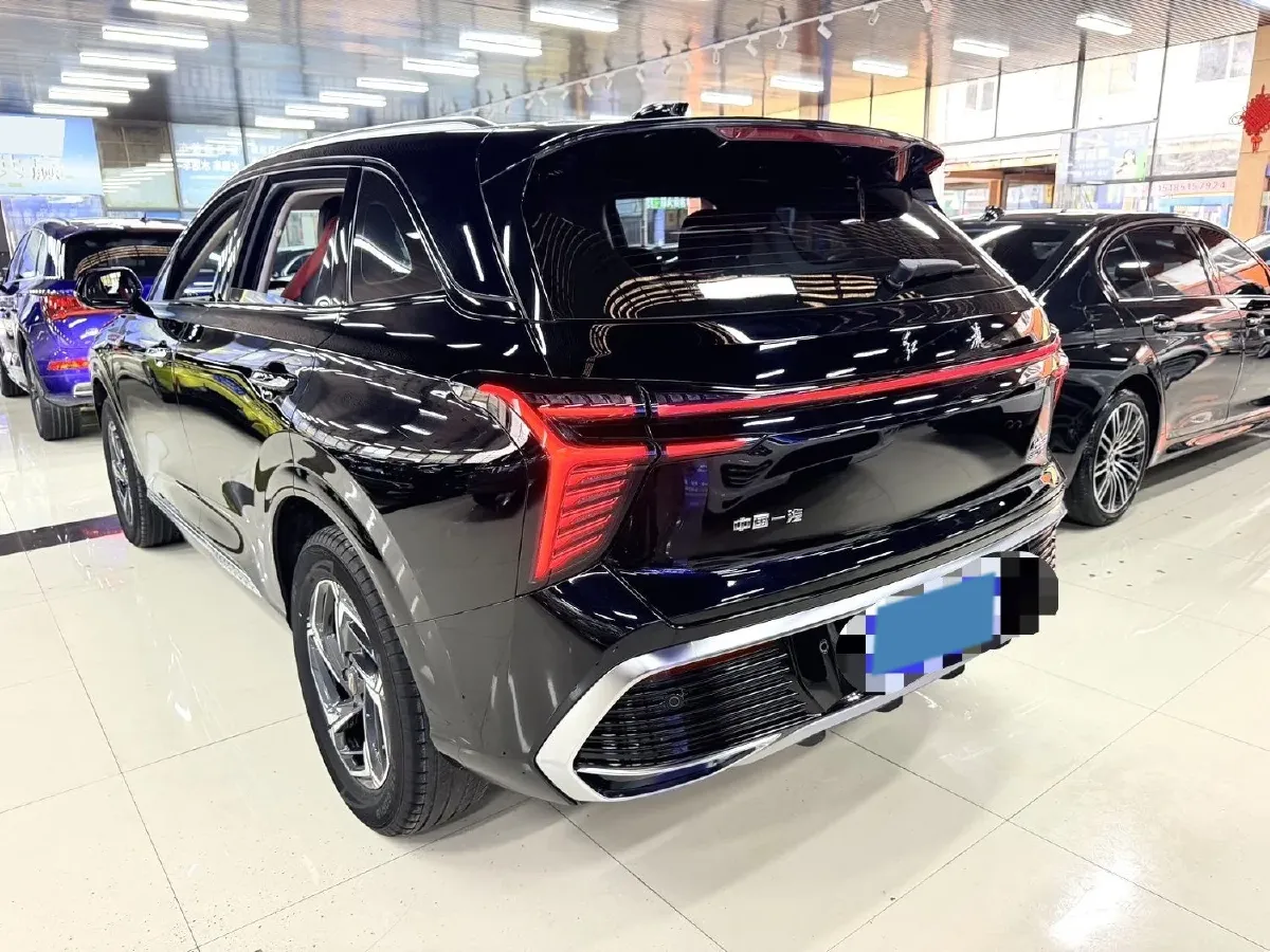 2023 HongQi HS3 1.5T 169HP L4 7DCT,autocango,china used car exporter,china ev exporter,chinese used car exporter,chinese used ev exporter