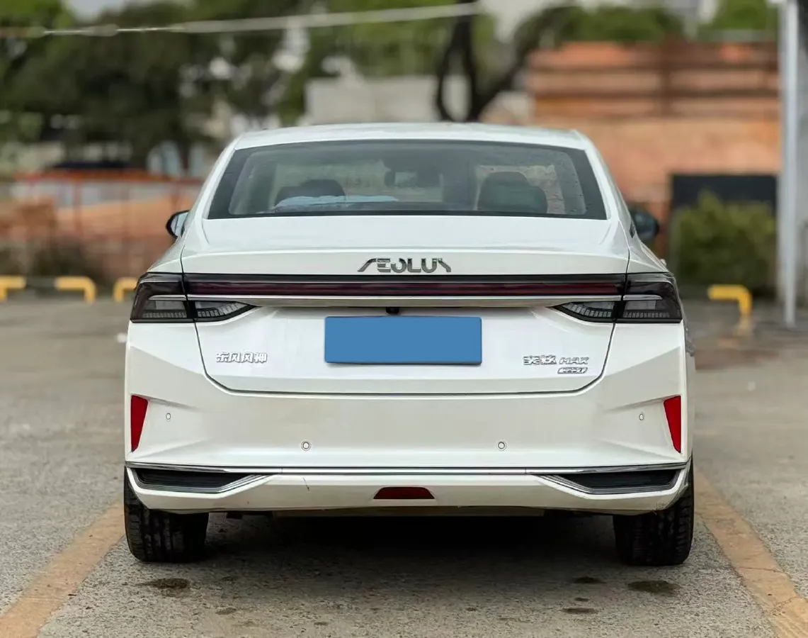 2021 DongFeng Aeolus YiXuan MAX 1.5T 190HP L4 7DCT,autocango,china used car exporter,china ev exporter,chinese used car exporter,chinese used ev exporter