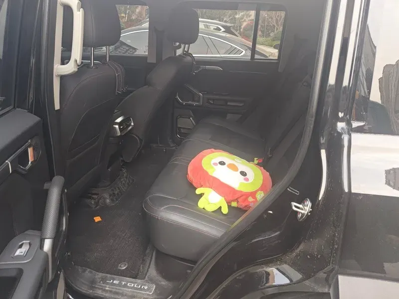 2023 Jetour Traveller 2.0T 254HP L4 7DCT,autocango,china used car exporter,china ev exporter,chinese used car exporter,chinese used ev exporter