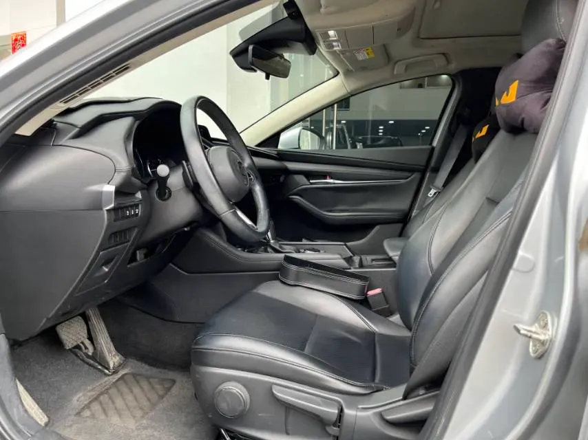 2022 Mazda 3 Axela 2.0L 158HP L4 6AT,autocango,china used car exporter,china ev exporter,chinese used car exporter,chinese used ev exporter