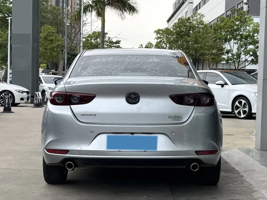 2022 Mazda 3 Axela 2.0L 158HP L4 6AT,autocango,china used car exporter,china ev exporter,chinese used car exporter,chinese used ev exporter