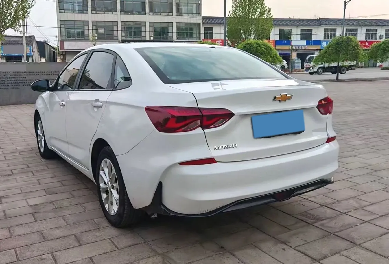 2023 Chevrolet Monza 1.5L 113HP L4 6DCT,autocango,china used car exporter,china ev exporter,chinese used car exporter,chinese used ev exporter