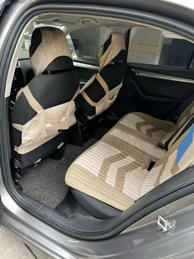 2019 Skoda Octavia 1.5L 116HP L4 6AT,autocango,china used car exporter,china ev exporter,chinese used car exporter,chinese used ev exporter