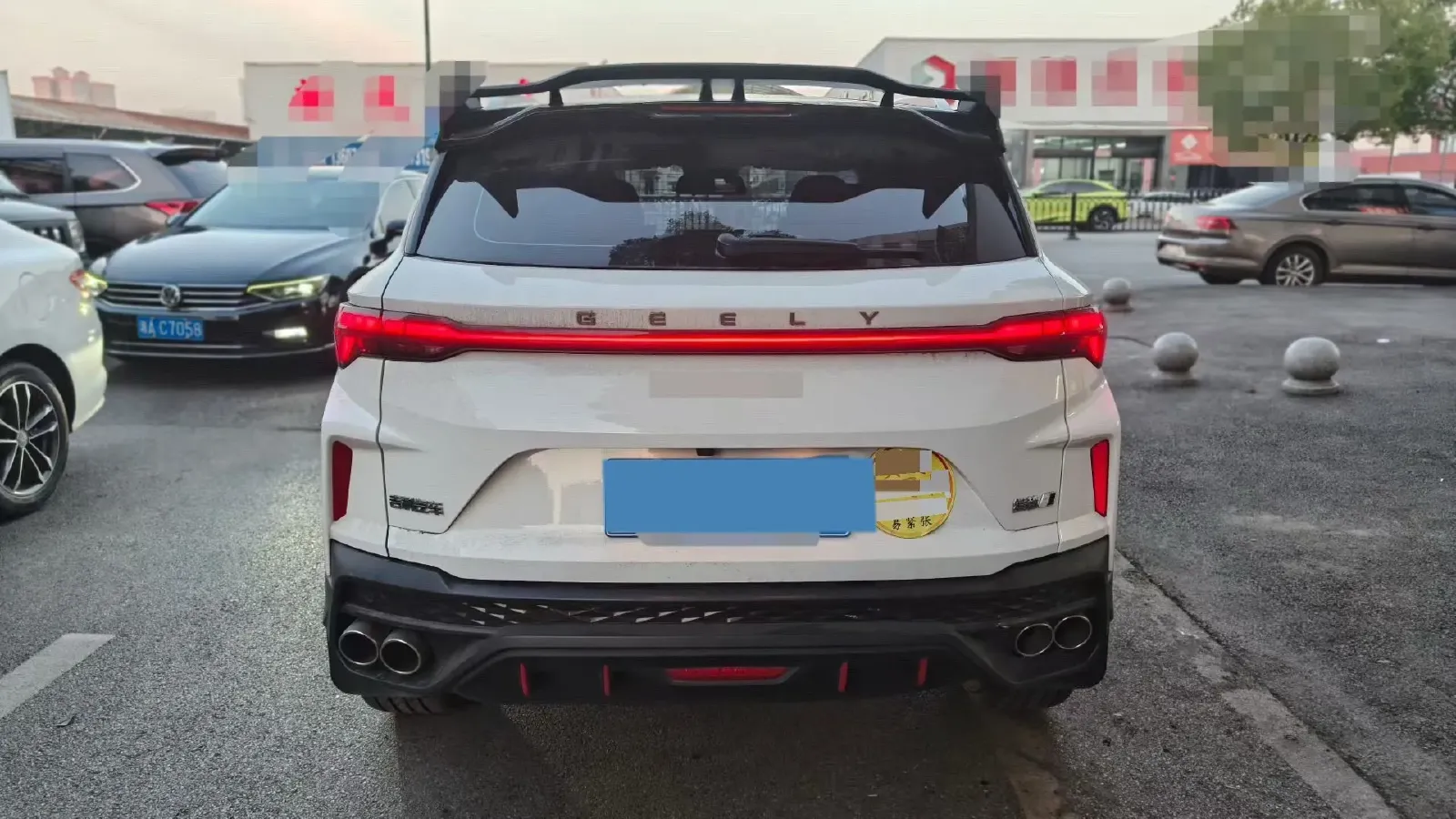 2023 Geely Coolray 1.5T 181HP L4 7DCT,autocango,china used car exporter,china ev exporter,chinese used car exporter,chinese used ev exporter