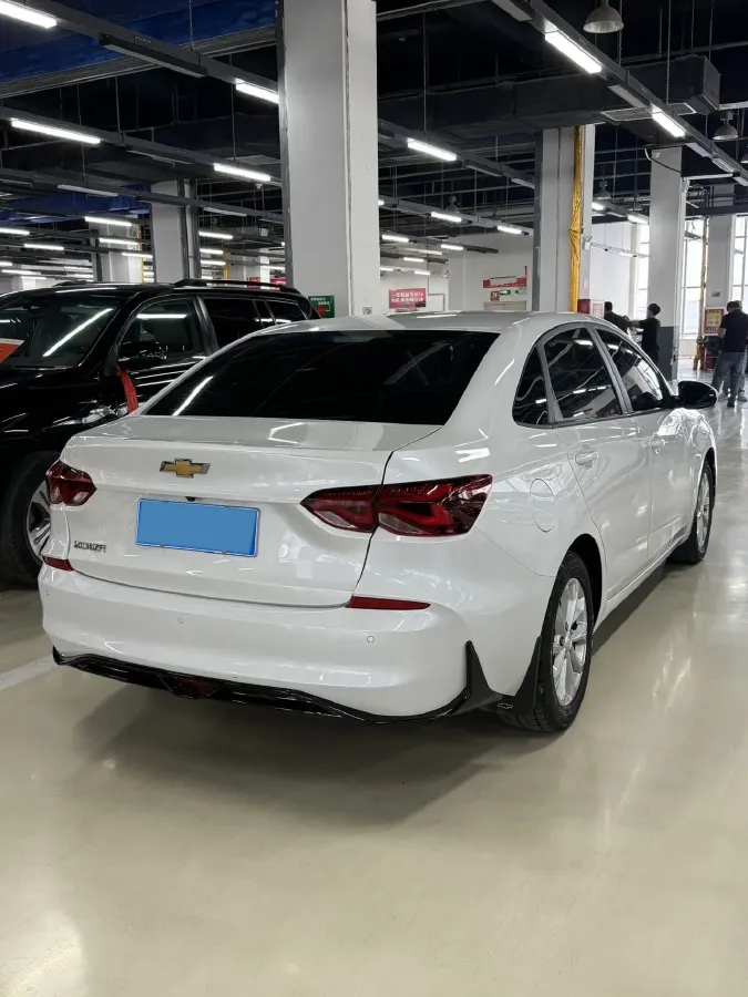 2023 Chevrolet Monza 1.5L 113HP L4 6DCT,autocango,china used car exporter,china ev exporter,chinese used car exporter,chinese used ev exporter