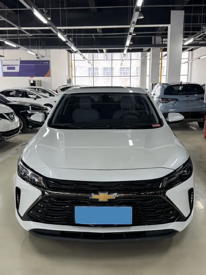 2023 Chevrolet Monza 1.5L 113HP L4 6DCT,autocango,china used car exporter,china ev exporter,chinese used car exporter,chinese used ev exporter