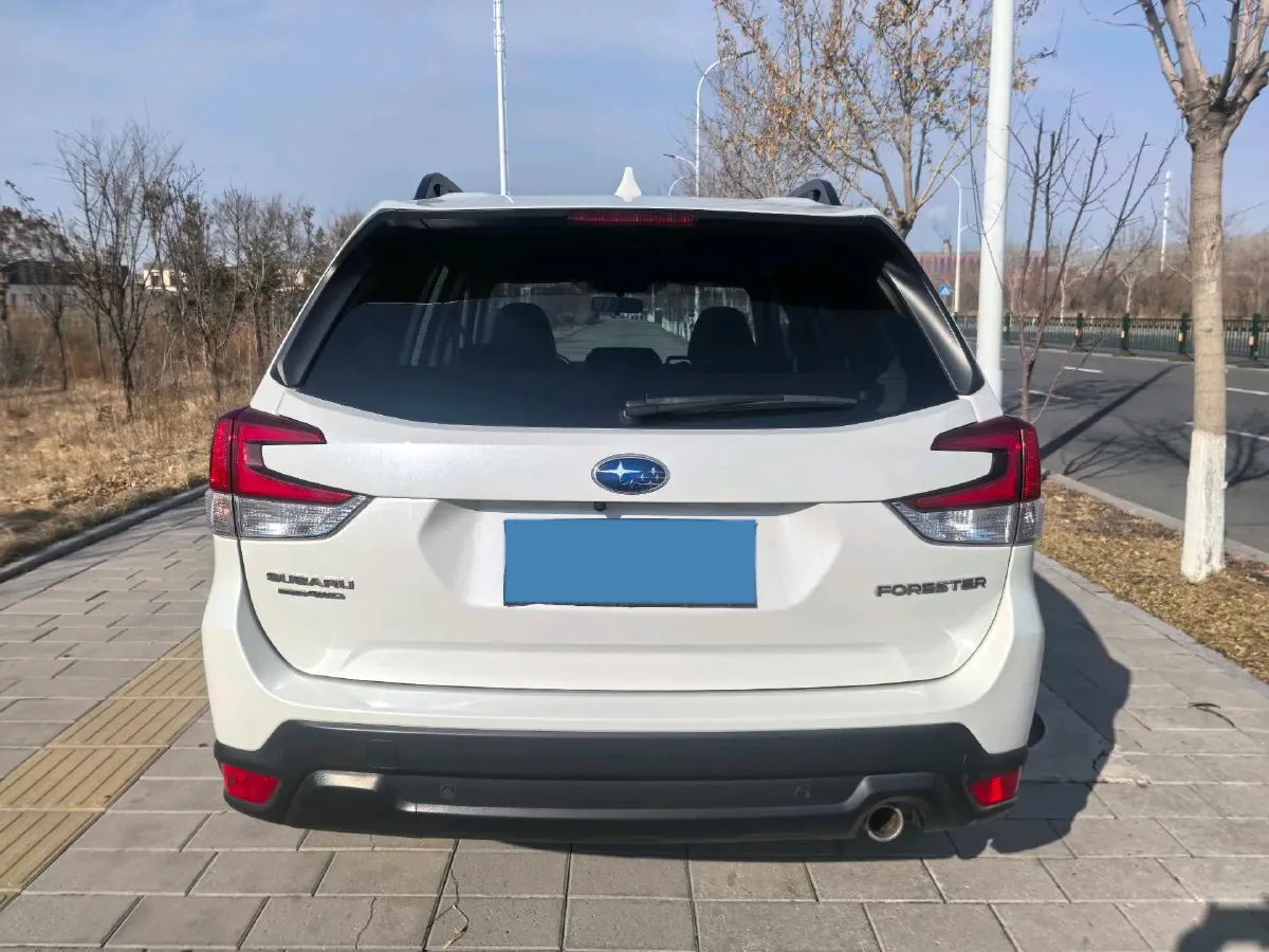 2022 Subaru Forester 2.0L 154HP H4 CVT,autocango,china used car exporter,china ev exporter,chinese used car exporter,chinese used ev exporter