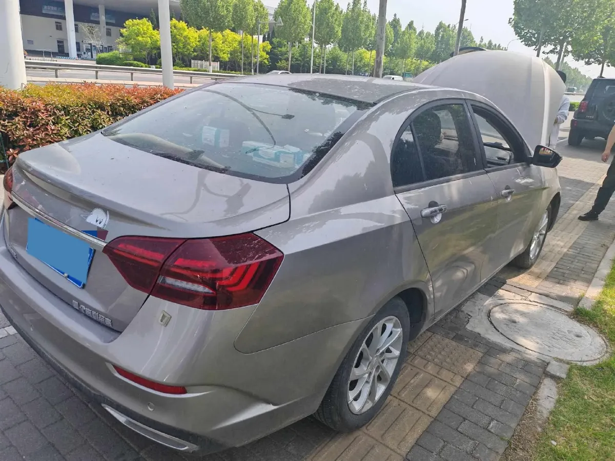 2021 Geely Emgrand 1.5L 109HP L4 CVT,autocango,china used car exporter,china ev exporter,chinese used car exporter,chinese used ev exporter