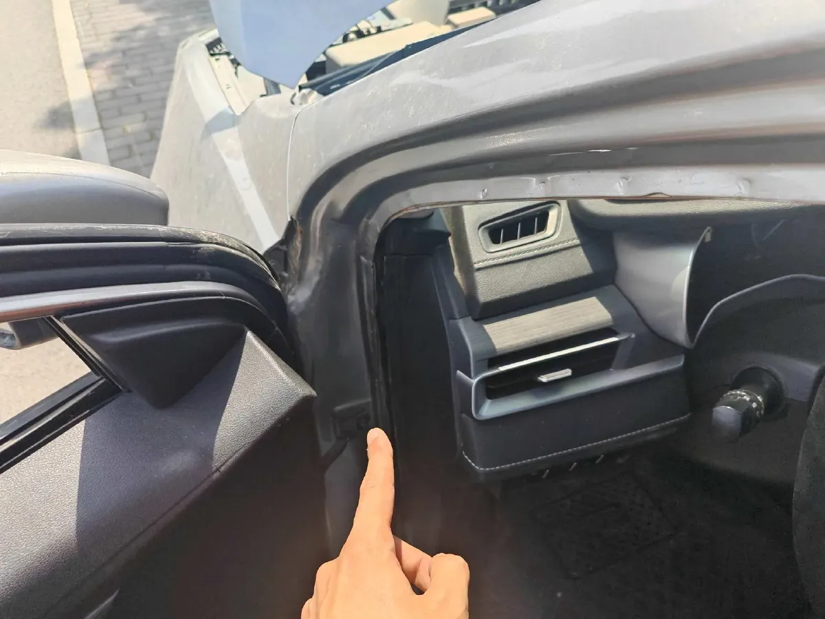 2021 Geely Emgrand 1.5L 109HP L4 CVT,autocango,china used car exporter,china ev exporter,chinese used car exporter,chinese used ev exporter