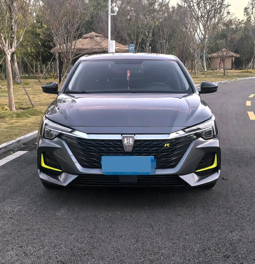 2020 Roewe i6 MAX 1.5T 173HP L4 7DCT,autocango,china used car exporter,china ev exporter,chinese used car exporter,chinese used ev exporter