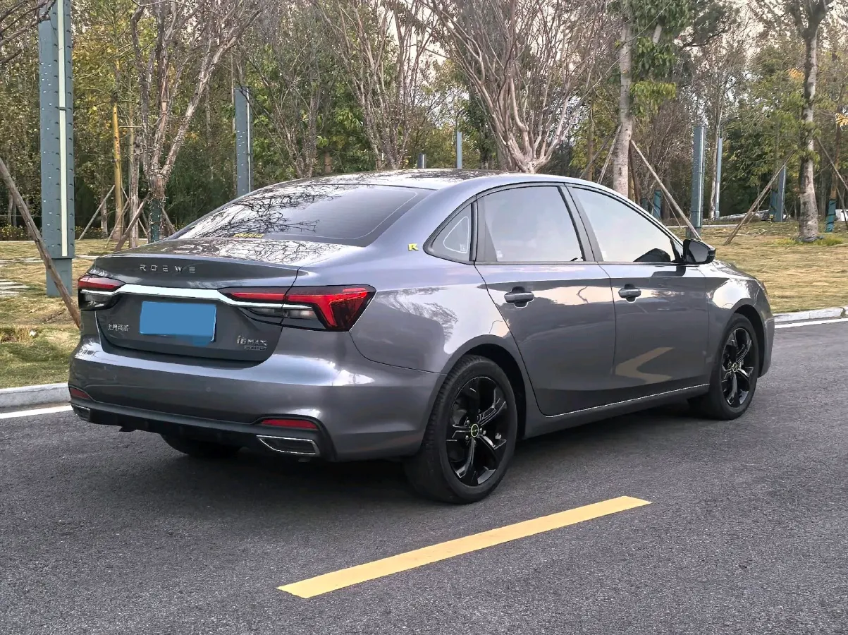 2020 Roewe i6 MAX 1.5T 173HP L4 7DCT,autocango,china used car exporter,china ev exporter,chinese used car exporter,chinese used ev exporter