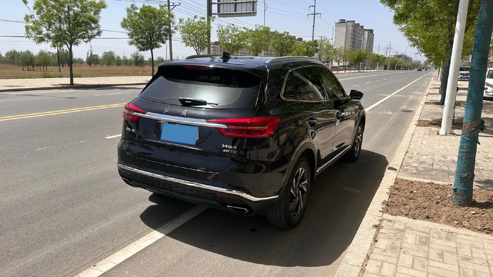 2022 HongQi HS5 2.0T 224HP L4 6AT,autocango,china used car exporter,china ev exporter,chinese used car exporter,chinese used ev exporter