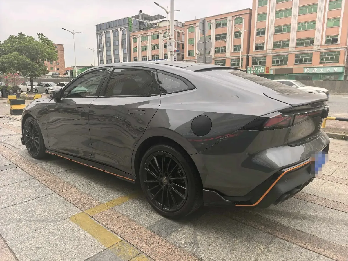 2024 ChangAn UNI-V 1.5T 188HP L4 7DCT,autocango,china used car exporter,china ev exporter,chinese used car exporter,chinese used ev exporter