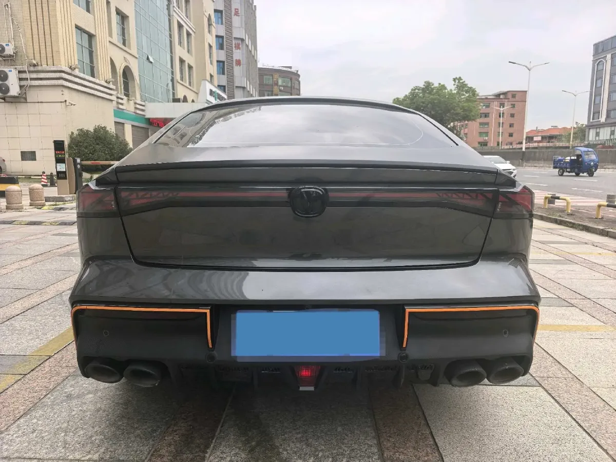 2024 ChangAn UNI-V 1.5T 188HP L4 7DCT,autocango,china used car exporter,china ev exporter,chinese used car exporter,chinese used ev exporter