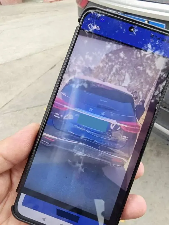 2022 HongQi HS5 2.0T 224HP L4 6AT,autocango,china used car exporter,china ev exporter,chinese used car exporter,chinese used ev exporter