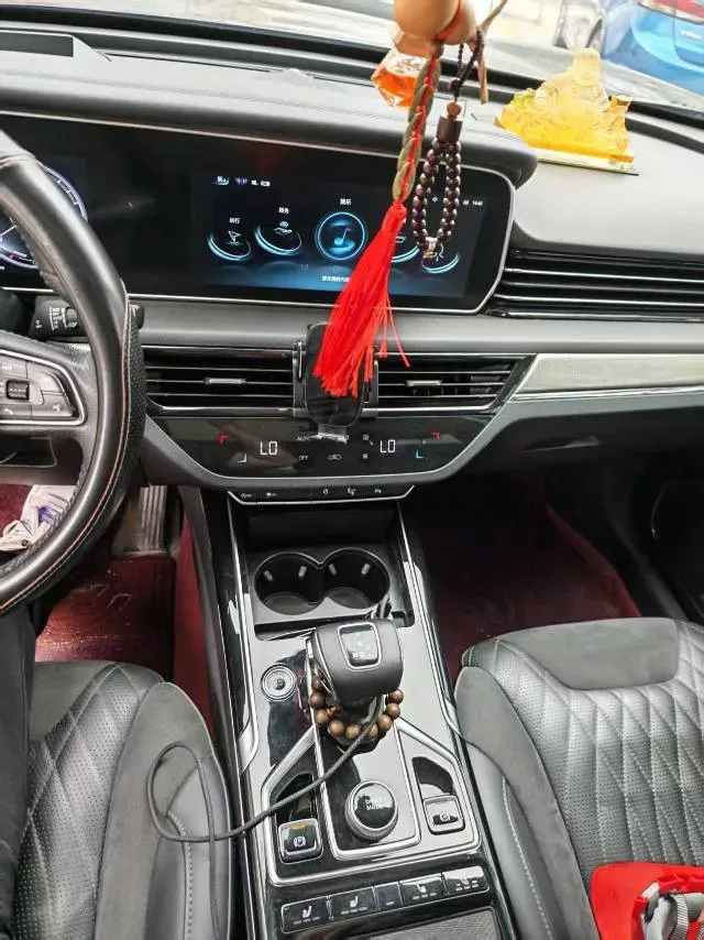 2022 HongQi HS5 2.0T 224HP L4 6AT,autocango,china used car exporter,china ev exporter,chinese used car exporter,chinese used ev exporter