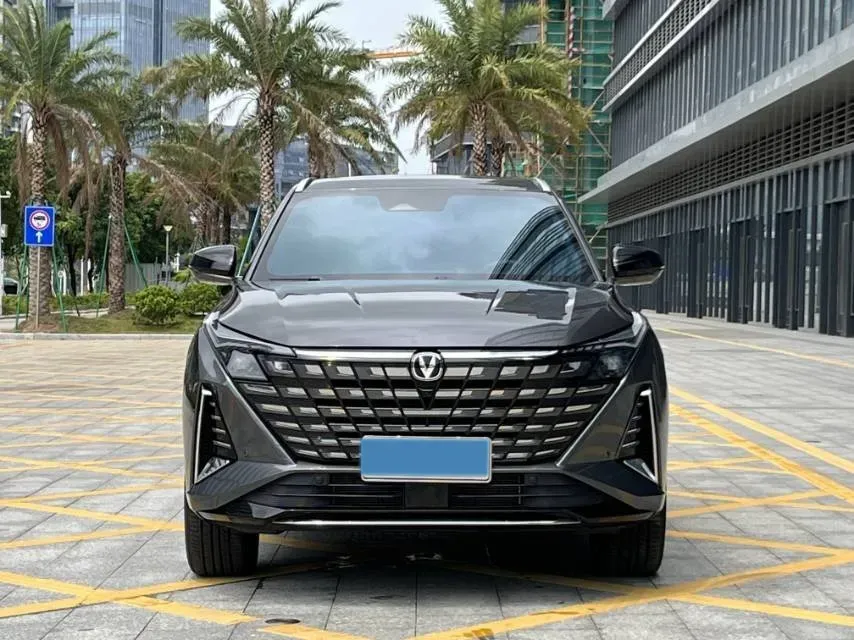 2025 ChangAn UNI-Z 1.5T 188HP L4 7DCT,autocango,china used car exporter,china ev exporter,chinese used car exporter,chinese used ev exporter