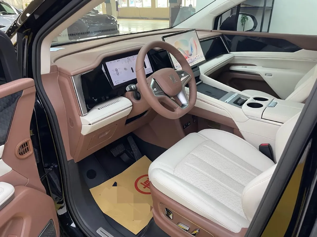 2025 BYD Xia 1.5T 156HP L4 E-CVT PHEV 20.39KWH,autocango,china used car exporter,china ev exporter,chinese used car exporter,chinese used ev exporter