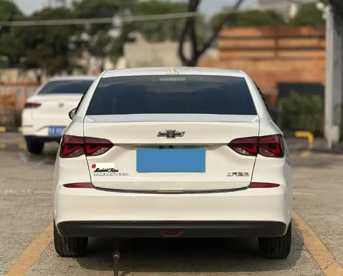 2021 Chevrolet Monza 1.5L 113HP L4 6AT,autocango,china used car exporter,china ev exporter,chinese used car exporter,chinese used ev exporter