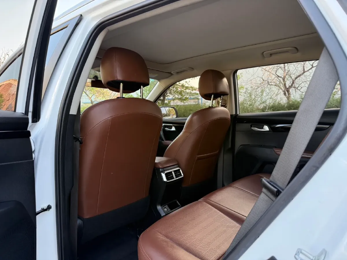 2021 Kia Sportage R 2.0L 161HP L4 6AT,autocango,china used car exporter,china ev exporter,chinese used car exporter,chinese used ev exporter