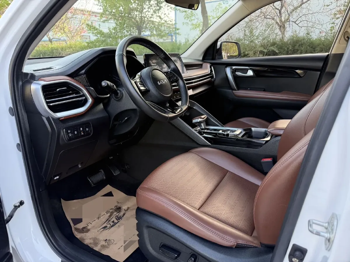 2021 Kia Sportage R 2.0L 161HP L4 6AT,autocango,china used car exporter,china ev exporter,chinese used car exporter,chinese used ev exporter