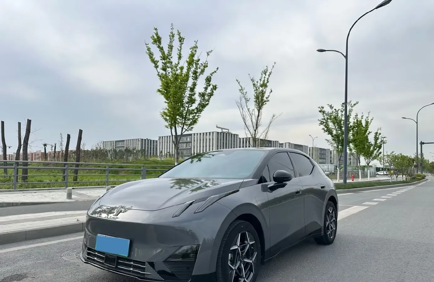 2025 Jetour Freeman 1.5T 184HP L4 7DCT,autocango,china used car exporter,china ev exporter,chinese used car exporter,chinese used ev exporter