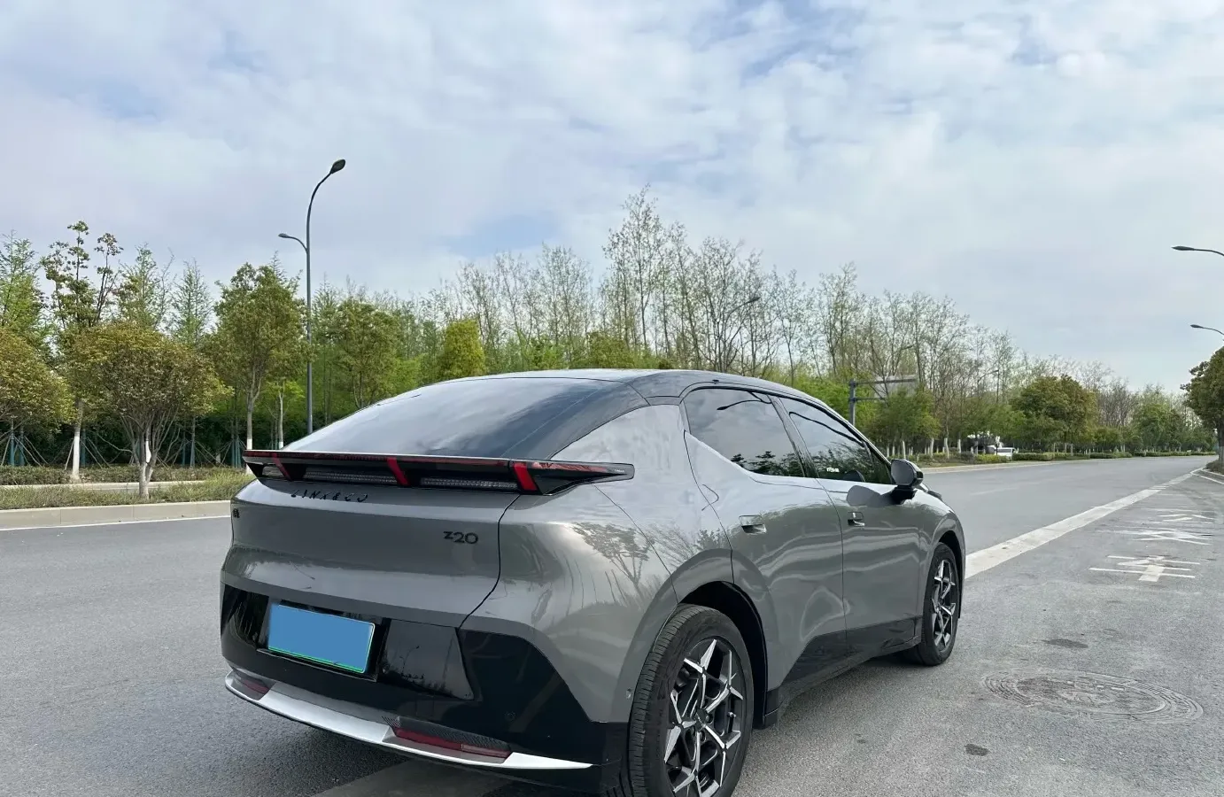 2025 Jetour Freeman 1.5T 184HP L4 7DCT,autocango,china used car exporter,china ev exporter,chinese used car exporter,chinese used ev exporter