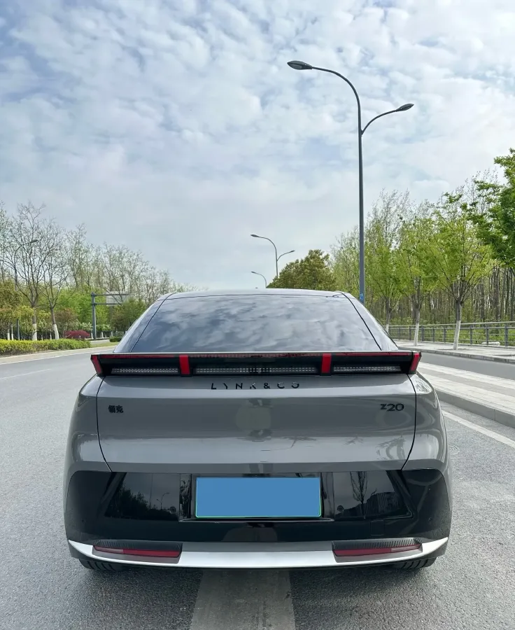 2025 Jetour Freeman 1.5T 184HP L4 7DCT,autocango,china used car exporter,china ev exporter,chinese used car exporter,chinese used ev exporter