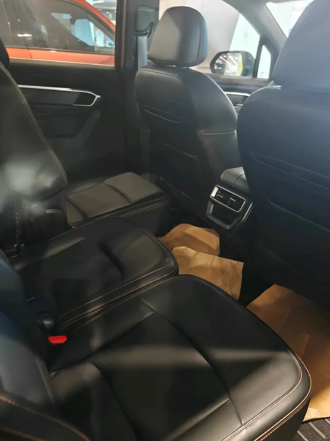 2024 Geely Okavango L 2.0T 218HP L4 7DCT,autocango,china used car exporter,china ev exporter,chinese used car exporter,chinese used ev exporter