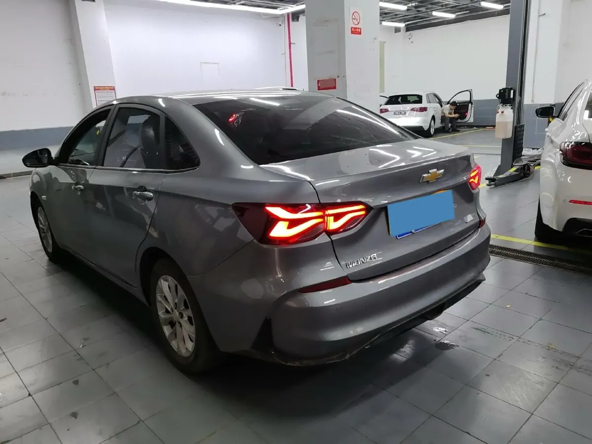 2023 Chevrolet Monza 1.5L 113HP L4 6DCT,autocango,china used car exporter,china ev exporter,chinese used car exporter,chinese used ev exporter