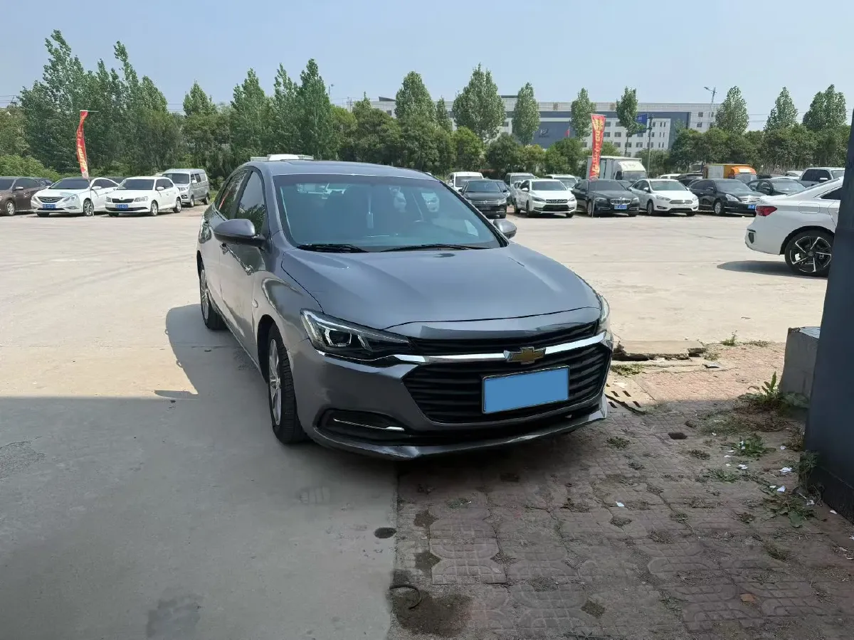 2022 Chevrolet Monza 1.5L 113HP L4 6AT,autocango,china used car exporter,china ev exporter,chinese used car exporter,chinese used ev exporter