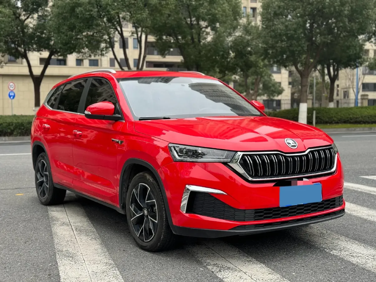 2020 Skoda Kamiq 1.2T 116HP L4 7DCT,autocango,china used car exporter,china ev exporter,chinese used car exporter,chinese used ev exporter