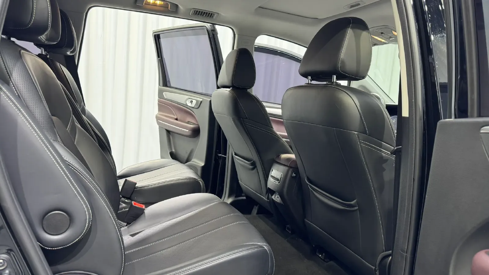 2021 GAC Trumpchi M6 1.5T 169HP L4 7DCT,autocango,china used car exporter,china ev exporter,chinese used car exporter,chinese used ev exporter